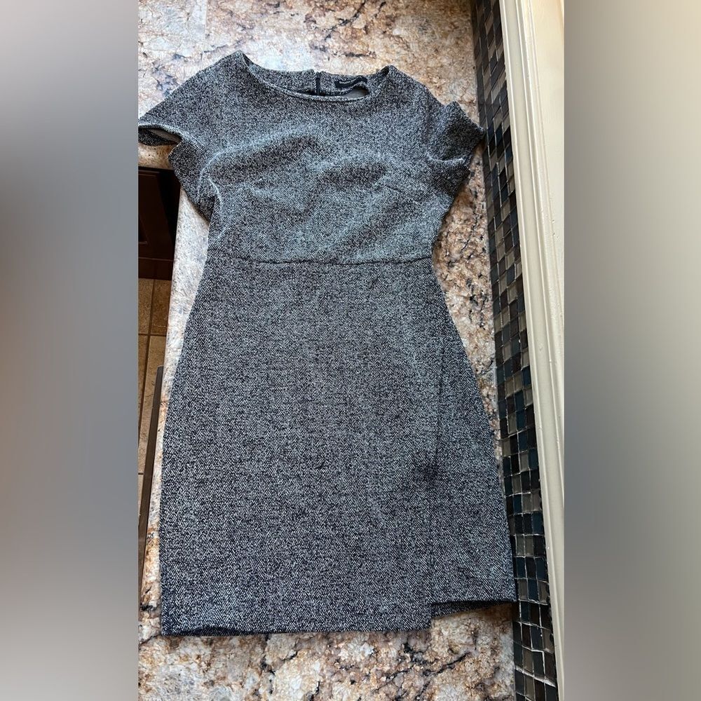 Banana Republic Elegant Gray Women's Dress